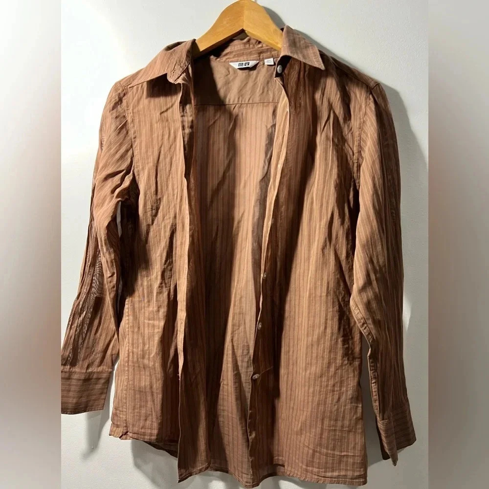 - MUNIQLO oversized Long-Sleeve shirt size XXS